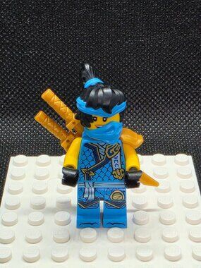 LEGO Ninjago Nya Dragons Rising Minifigure Sword Scabbard Set 71814 New